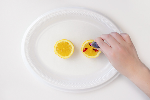 food color on lemon